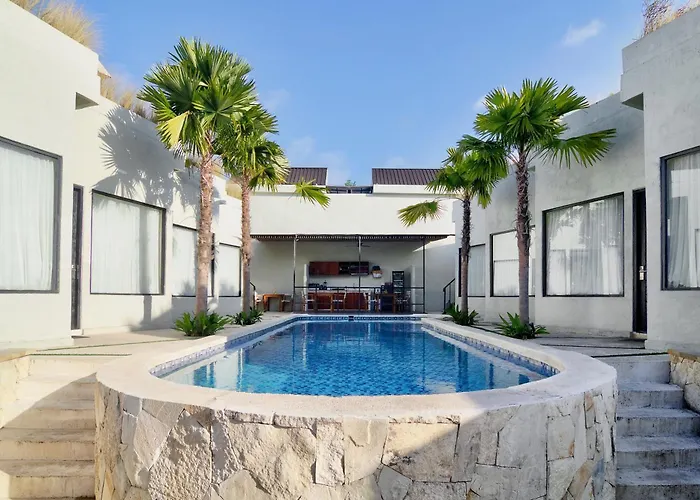 Kaya Albergue Uluwatu