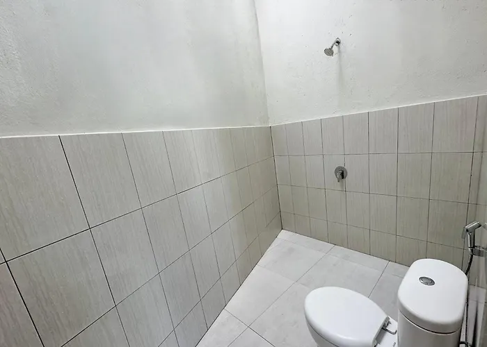 Kaya Albergue